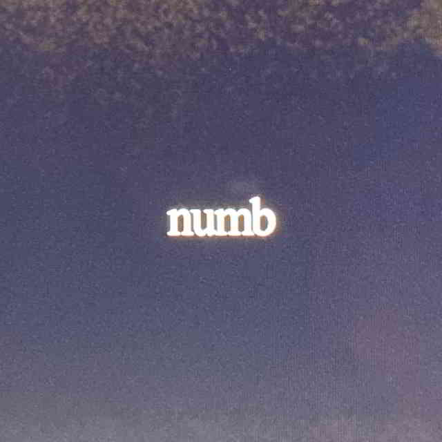 دانلود آهنگ Tom Odell به نام numb